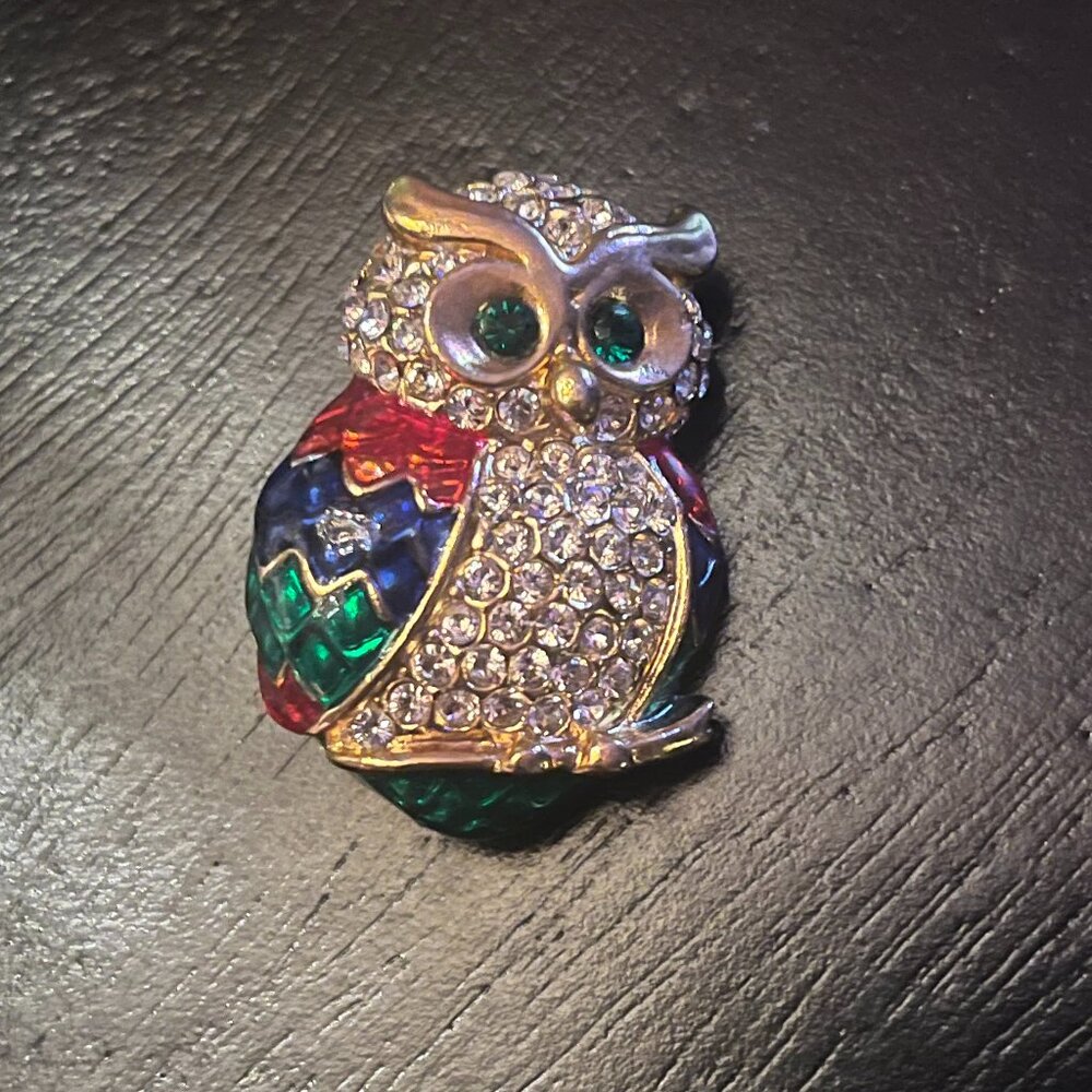 Cute Chubby Owl Brooch with Enamel and Rhinestones Goldtone